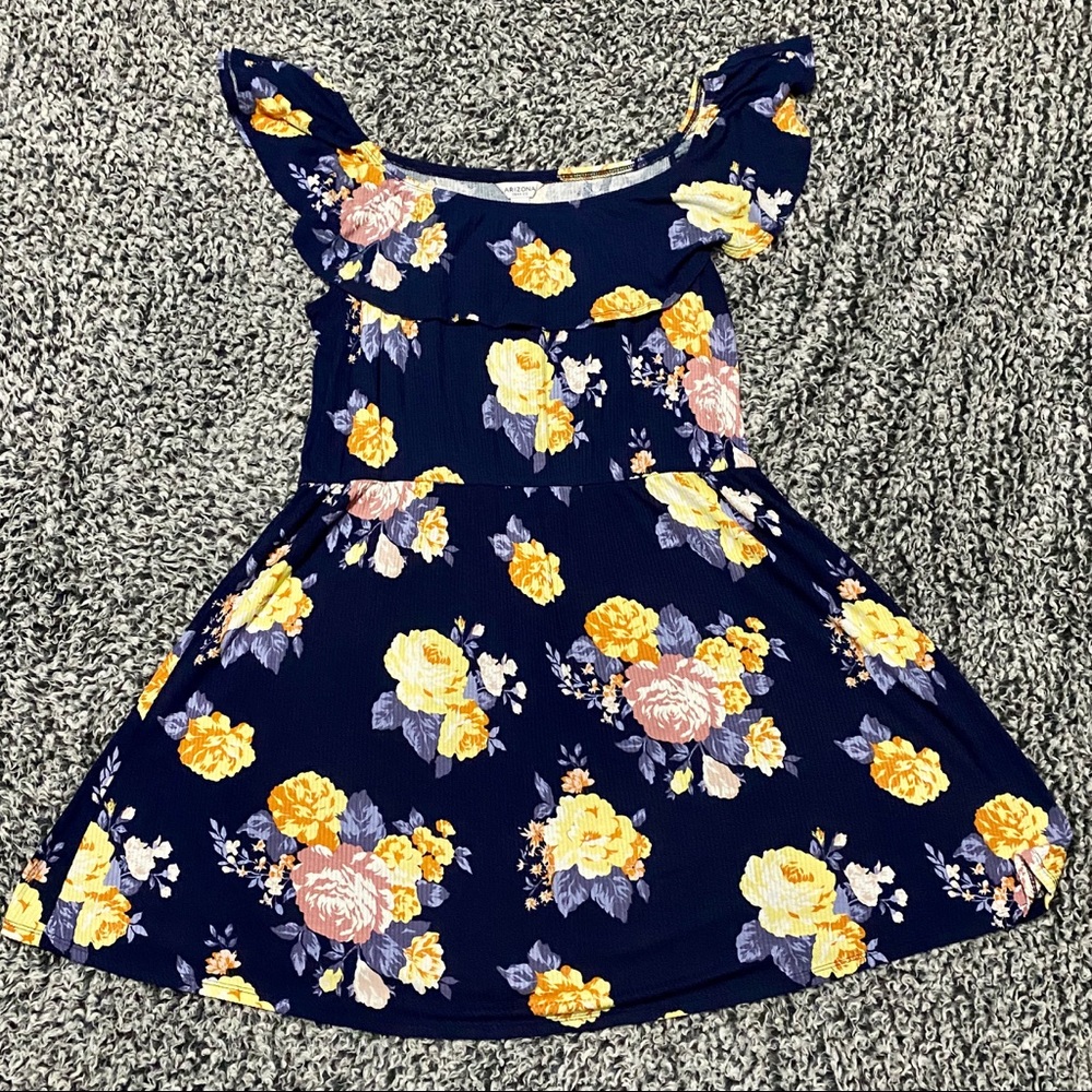 Floral Off-the-Shoulder Dress bundle